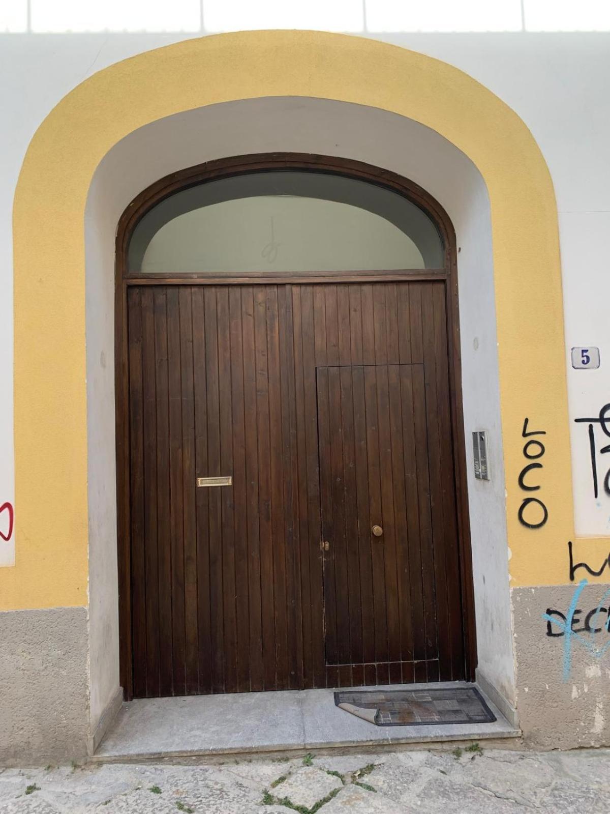Centrumassimo Apartment Palermo Bagian luar foto